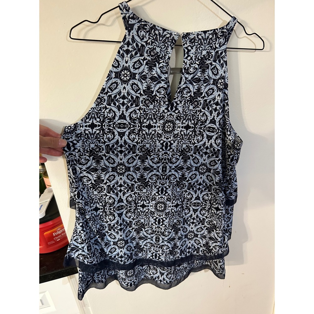 White House Black Market Blue Damask Tiered Halter Top NWT Size S - Picture 4 of 8